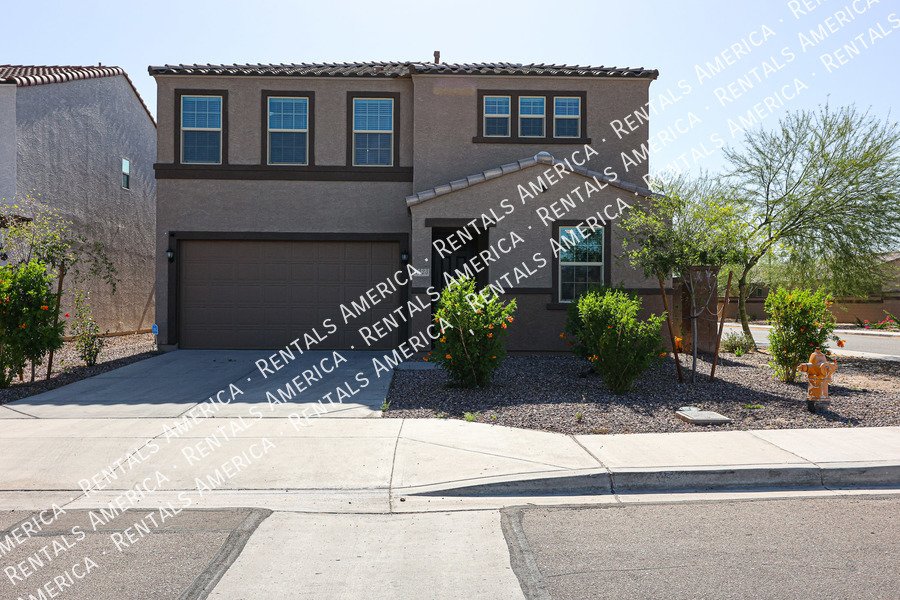 Remarkable newer home with 4 bed / 3 bath in Glendale!!! property image