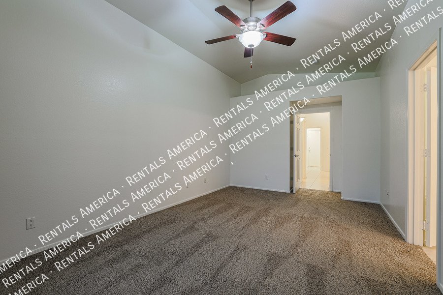 Great WATERFRONT home in perfect Mesa location! property image