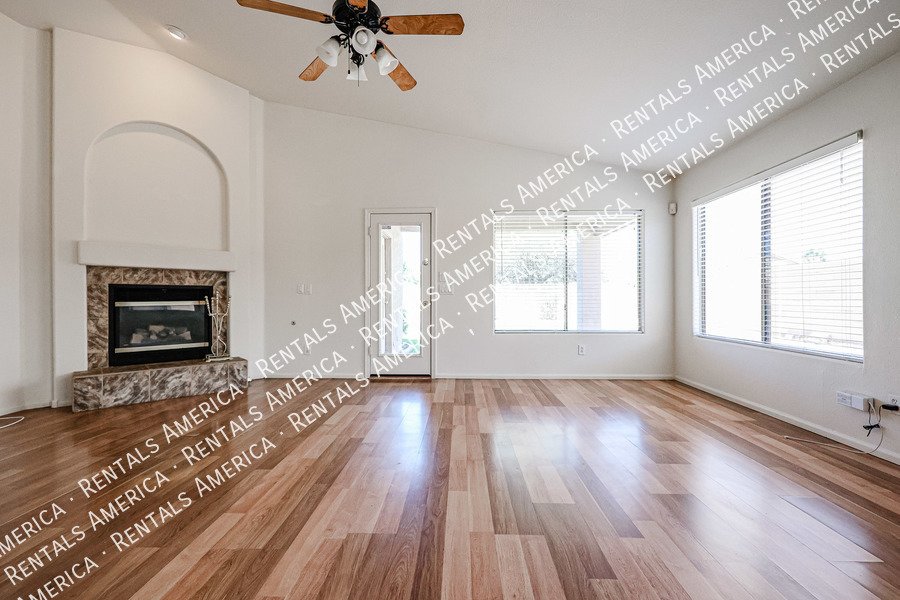 3 bedroom 2 bath in Chandler property image