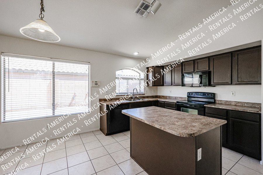 3 bedroom 2 bath in Chandler property image
