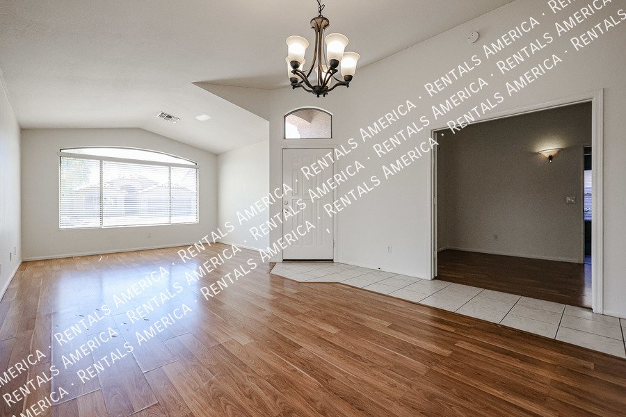 3 bedroom 2 bath in Chandler property image