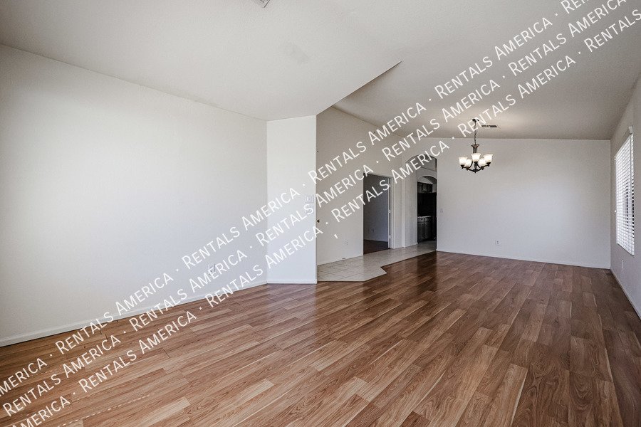 3 bedroom 2 bath in Chandler property image