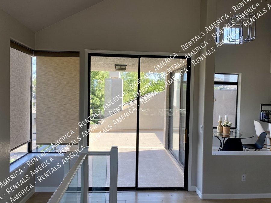 Stunning Scottsdale Condo property image