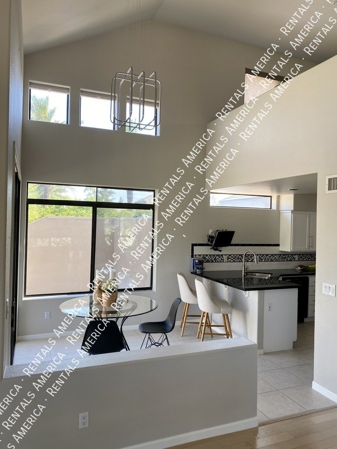 Stunning Scottsdale Condo property image