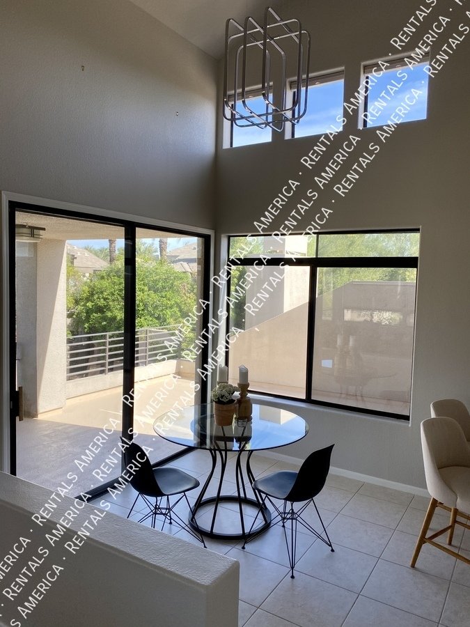 Stunning Scottsdale Condo property image