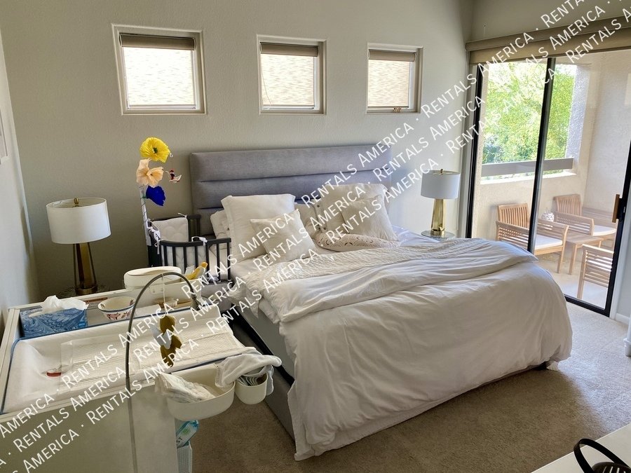 Stunning Scottsdale Condo property image