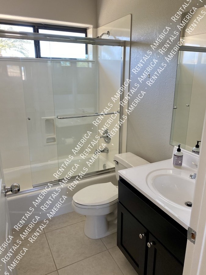 Stunning Scottsdale Condo property image