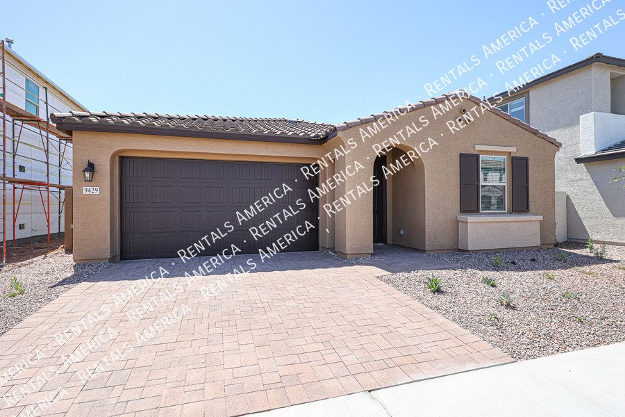 Upgraded 3 Bedroom Home in Eastmark!!! property image