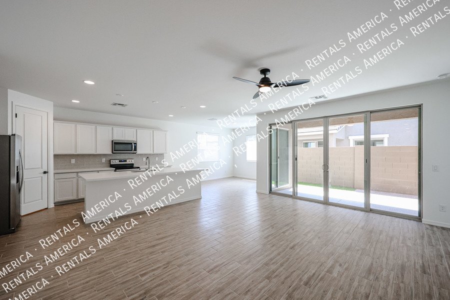 Upgraded 3 Bedroom Home in Eastmark!!! property image