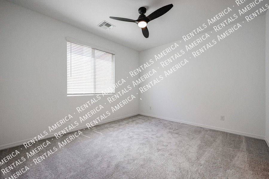 Upgraded 3 Bedroom Home in Eastmark!!! property image