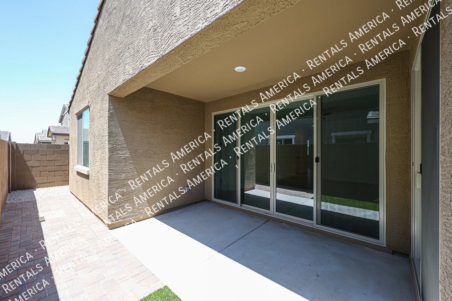 Upgraded 3 Bedroom Home in Eastmark!!! property image