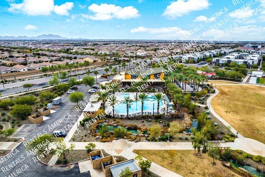 Upgraded 3 Bedroom Home in Eastmark!!! property image