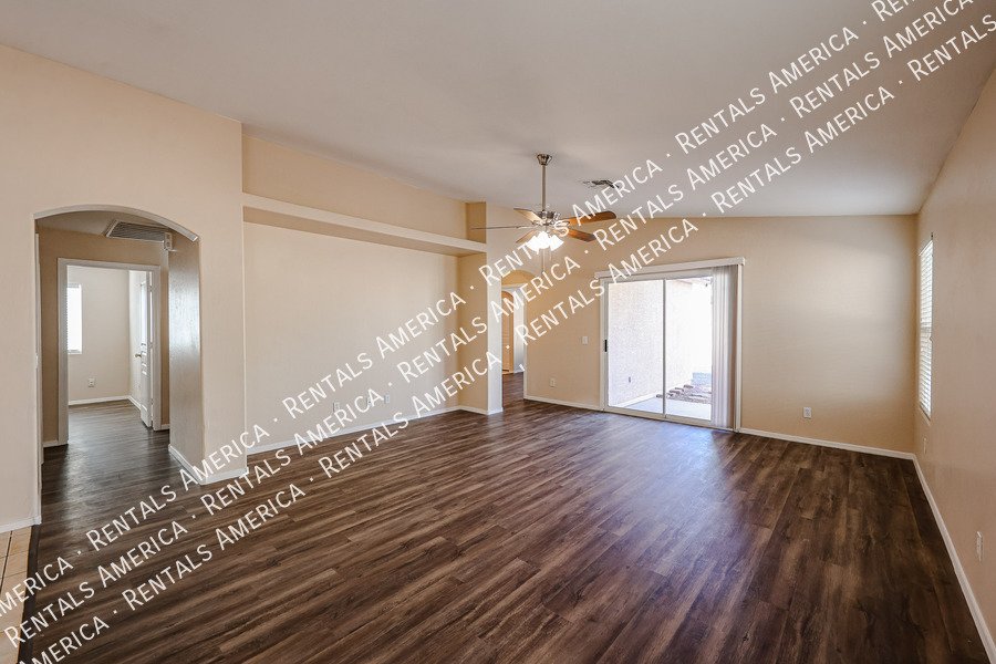 Very nice house in Centerra! property image