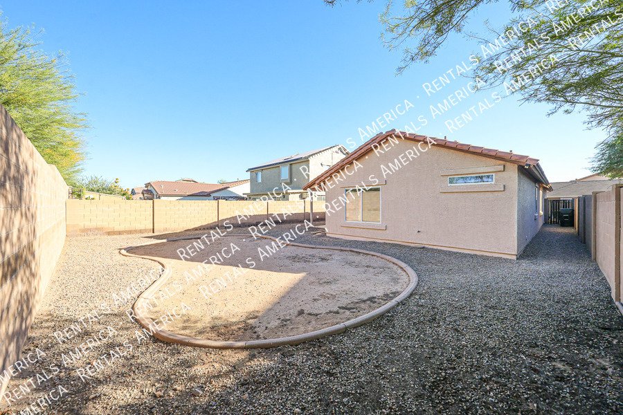 Very nice house in Centerra! property image