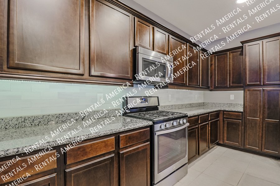 Beautiful Spacious 5BD House in Peoria! property image