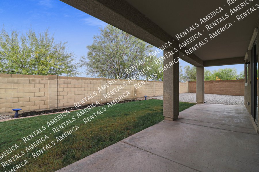 Beautiful Spacious 5BD House in Peoria! property image