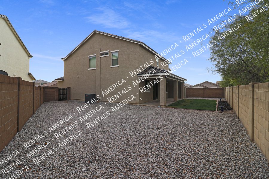 Beautiful Spacious 5BD House in Peoria! property image