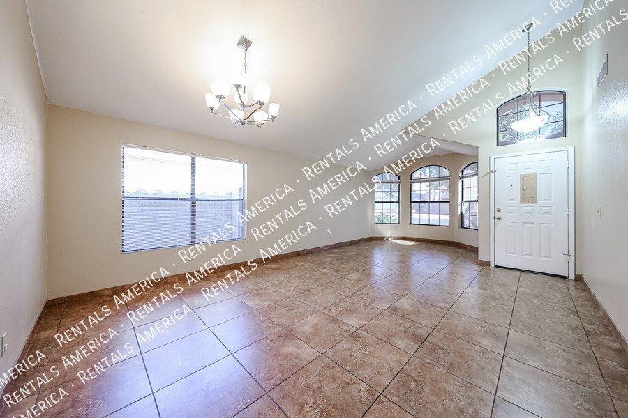 GORGEOUS 3BR IN DESERT SHIRES property image