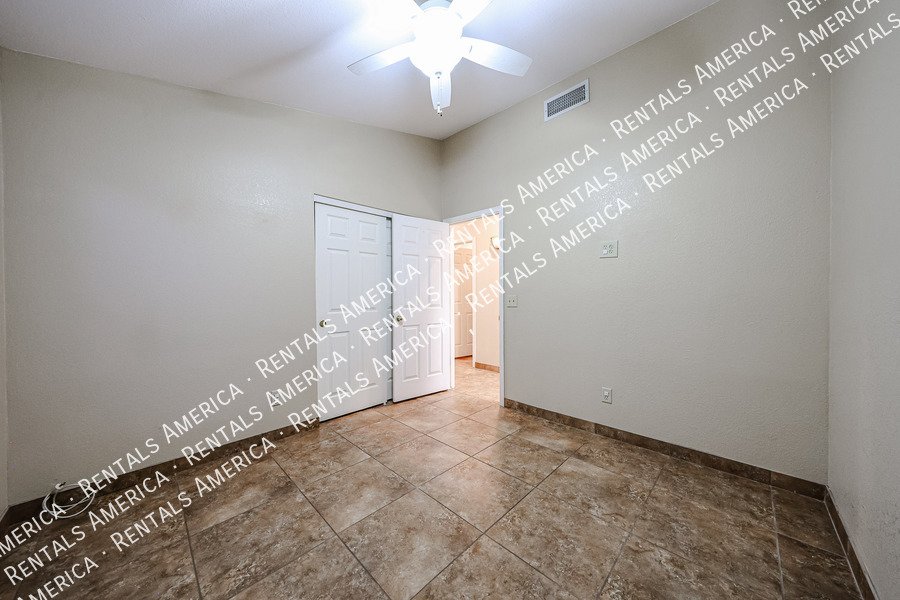 GORGEOUS 3BR IN DESERT SHIRES property image