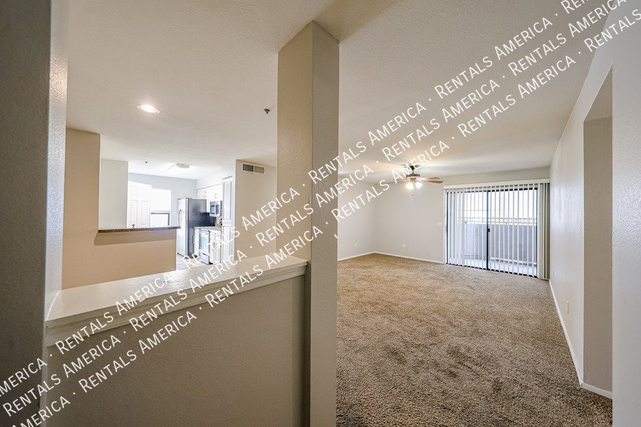 2025 E Campbell Ave property image