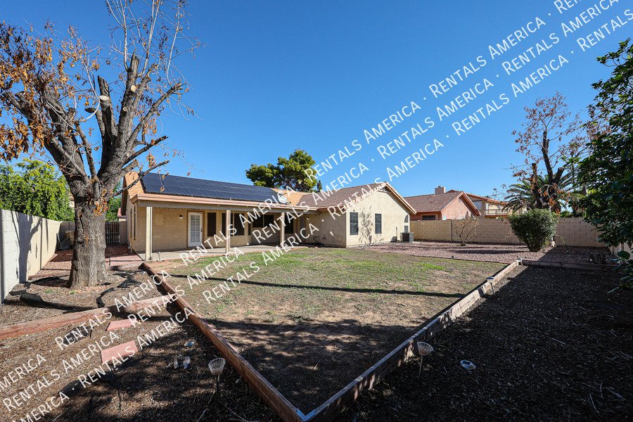 Move In Special . Amazing 4 BR/2BA Arrowhead Ranch Home! property image