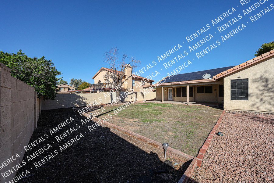 Move In Special . Amazing 4 BR/2BA Arrowhead Ranch Home! property image
