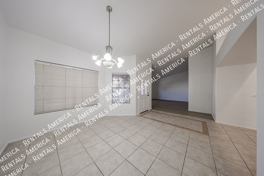 Move In Special . Amazing 4 BR/2BA Arrowhead Ranch Home! property image