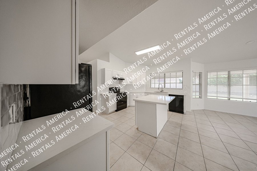 Move In Special . Amazing 4 BR/2BA Arrowhead Ranch Home! property image