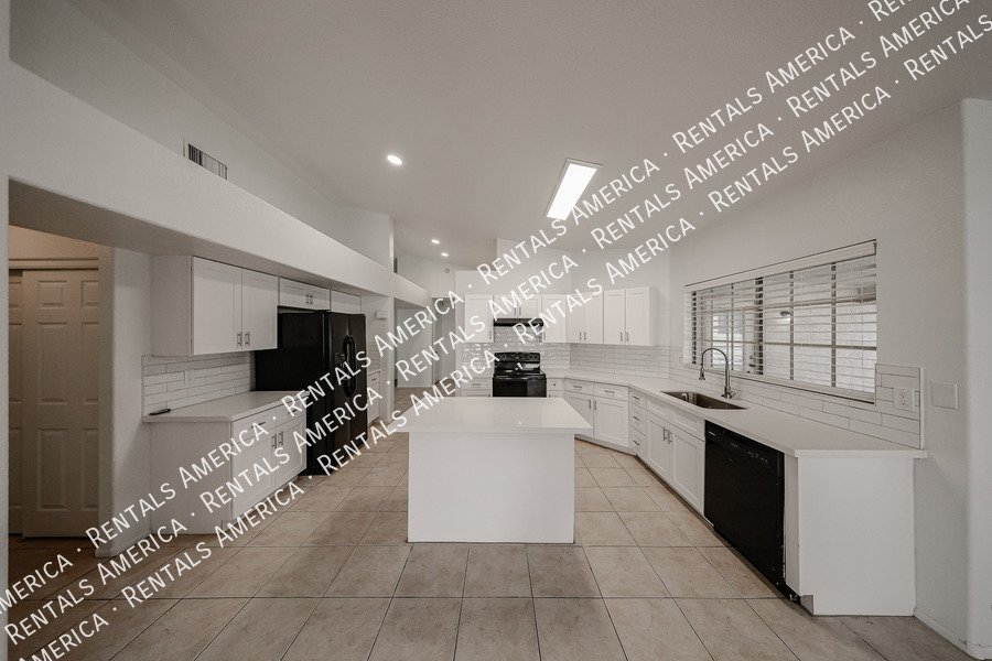 Move In Special . Amazing 4 BR/2BA Arrowhead Ranch Home! property image