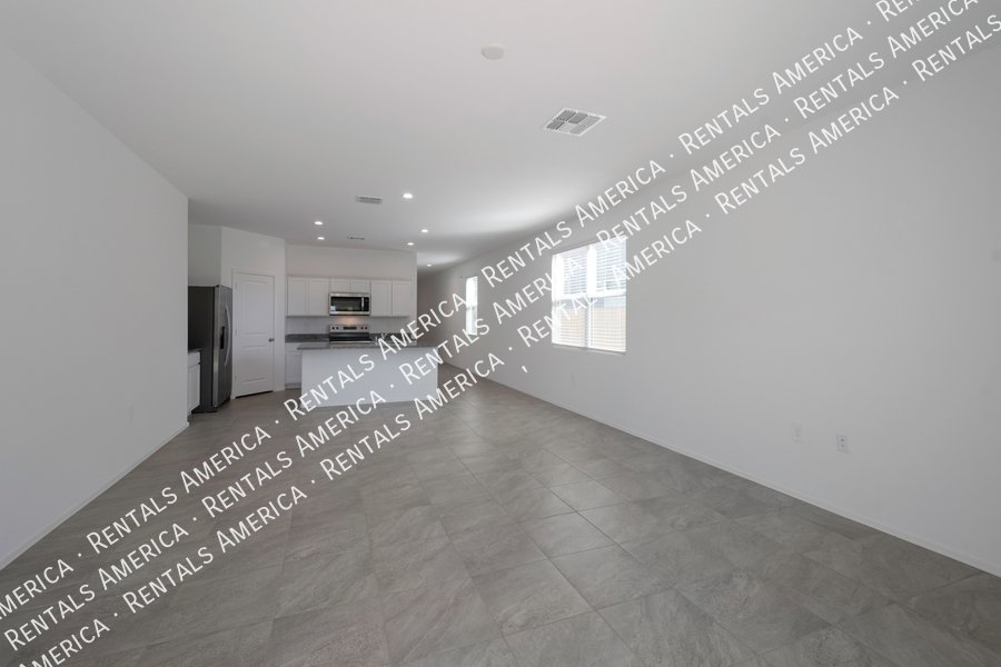 ***Move in special-1st month free at move in*** property image