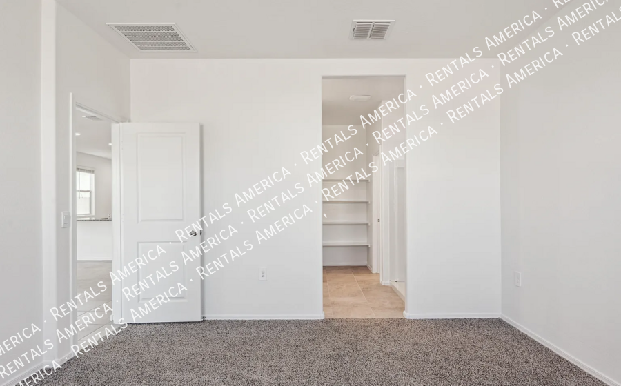 ***Move in special-1st month free at move in*** property image