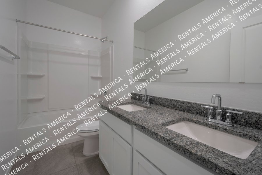 ***Move in special-1st month free at move in*** property image