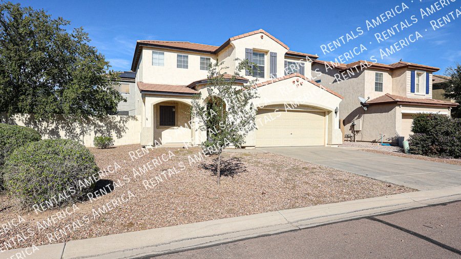 Great San Tan Location! 3 Bed/ 2.5 Bath w/Loft! property image