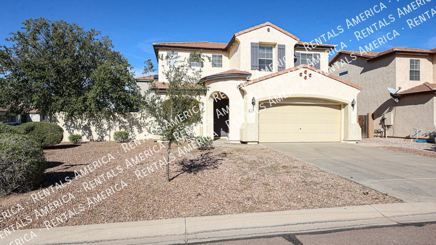 Great San Tan Location! 3 Bed/ 2.5 Bath w/Loft! property image