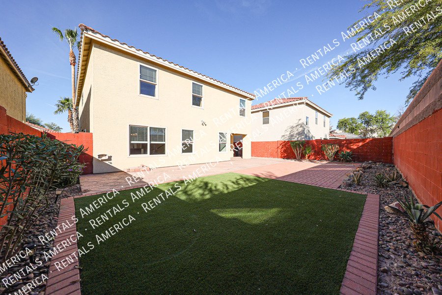 Spacious 4BD 2.5BA with Loft! Located in Cooper Commons! property image