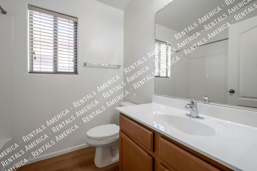 3BD 2BA home located in the Villages of Copper Basin property image