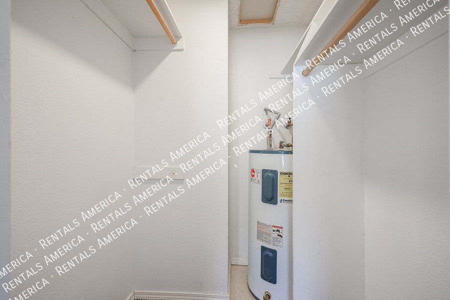 14203 N 19th Ave property image