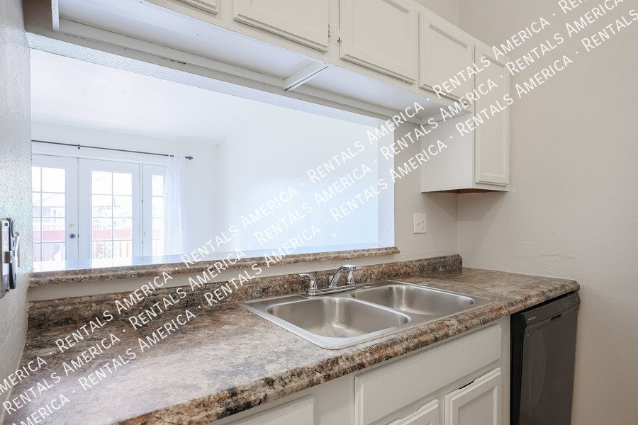 14203 N 19th Ave property image