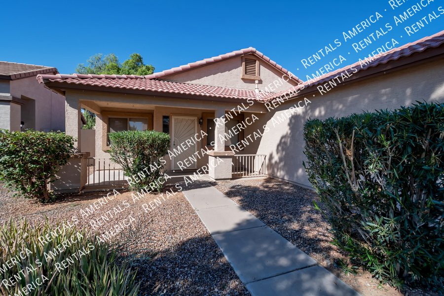 Nice 3 Bd + Den 1-Level House in Johnson Ranch!!! property image