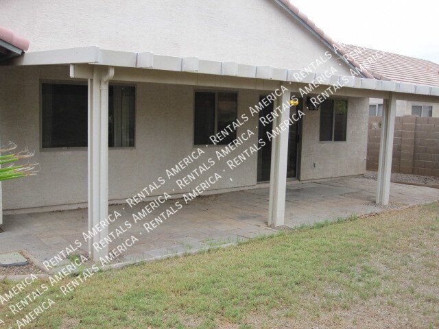 Nice 3 Bd + Den 1-Level House in Johnson Ranch!!! property image