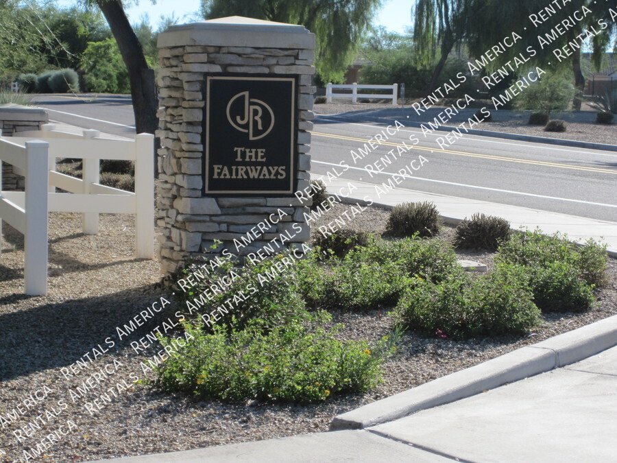 Nice 3 Bd + Den 1-Level House in Johnson Ranch!!! property image