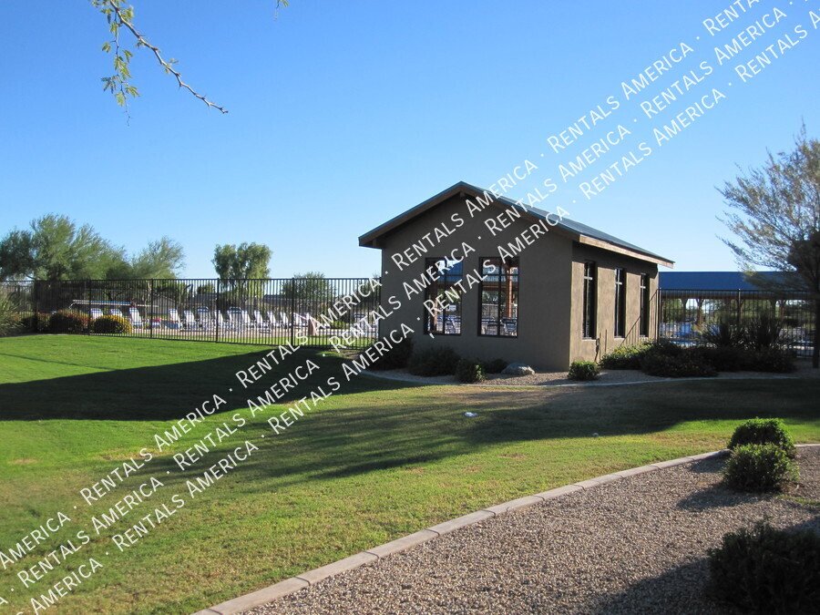 Nice 3 Bd + Den 1-Level House in Johnson Ranch!!! property image