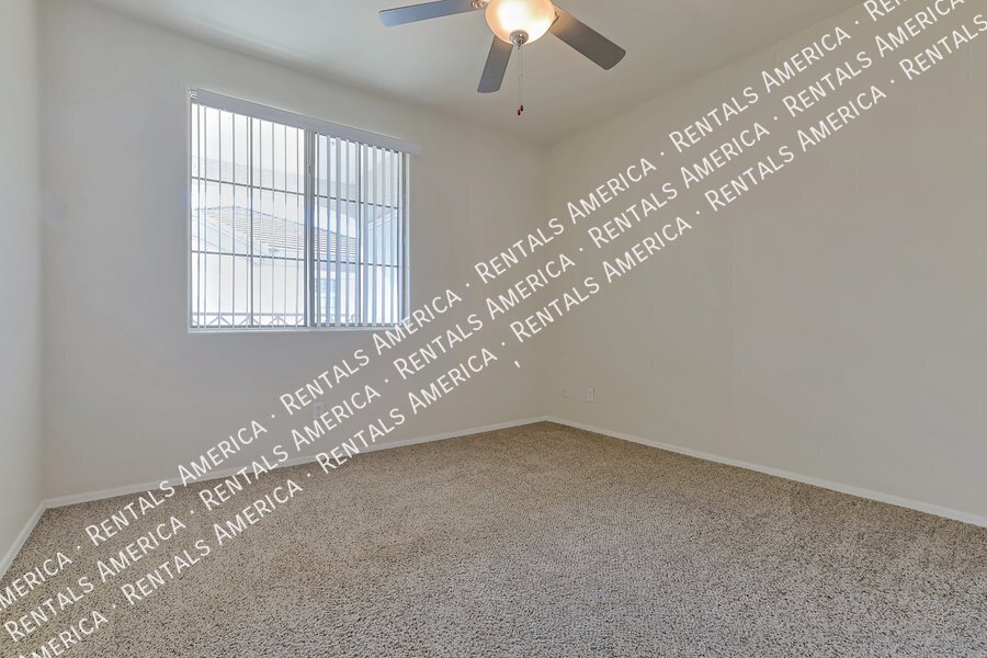 Cute one bedroom with patio property image