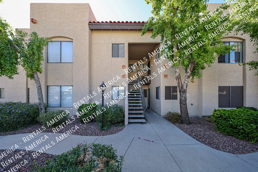 7008 E Gold Dust Ave property image