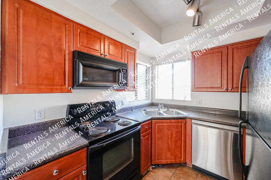 7008 E Gold Dust Ave property image