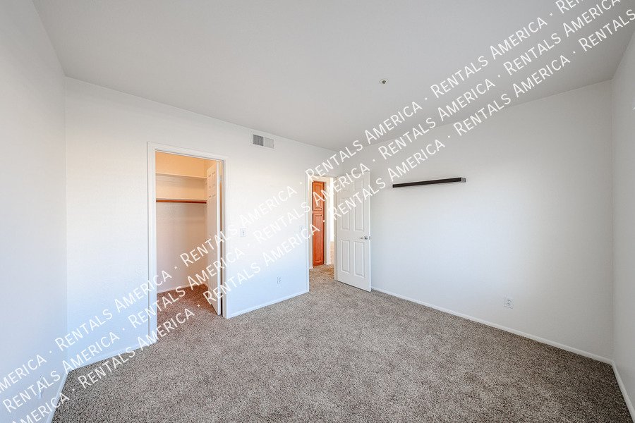 7008 E Gold Dust Ave property image