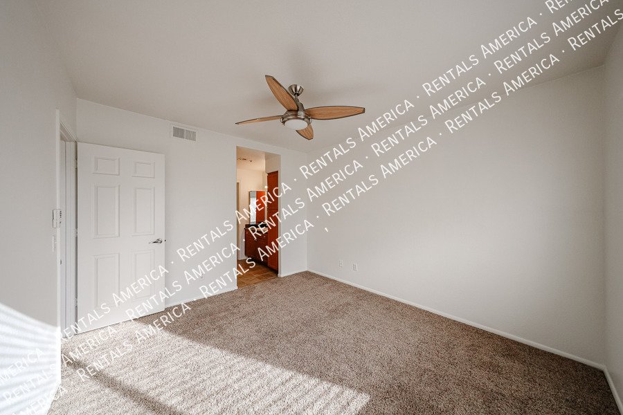 7008 E Gold Dust Ave property image