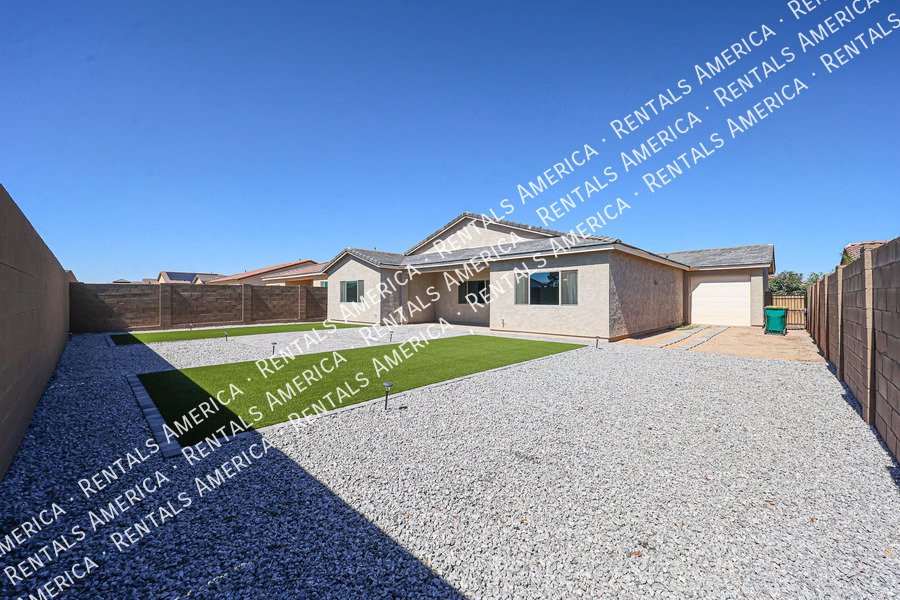 4 bed /3.5 bath Gated Community-$300 of Move-in By Nov 30th!!! property image