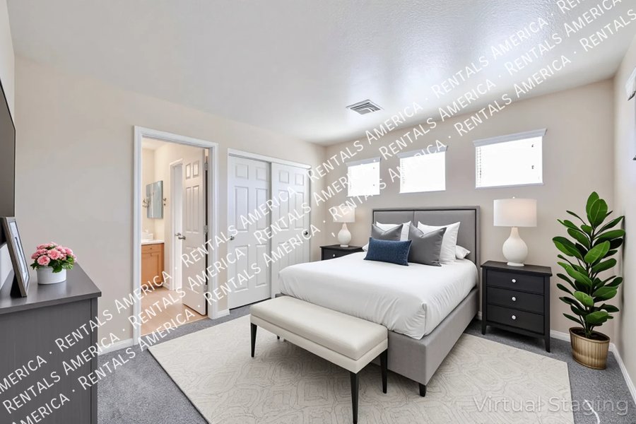 Move In Special! 4 Bed 3 Bath 2 Bonus Rooms Pool! property image