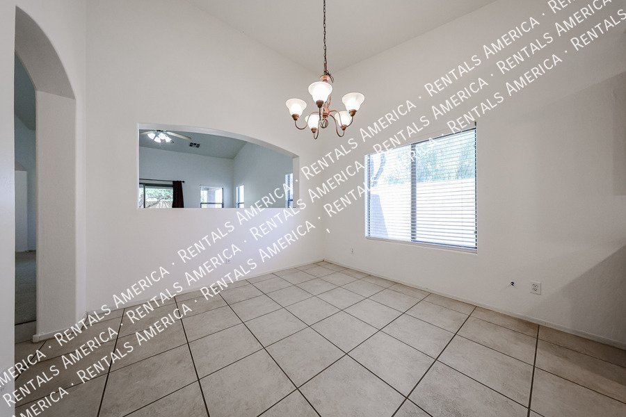 Move in Ready & Special Offer! property image